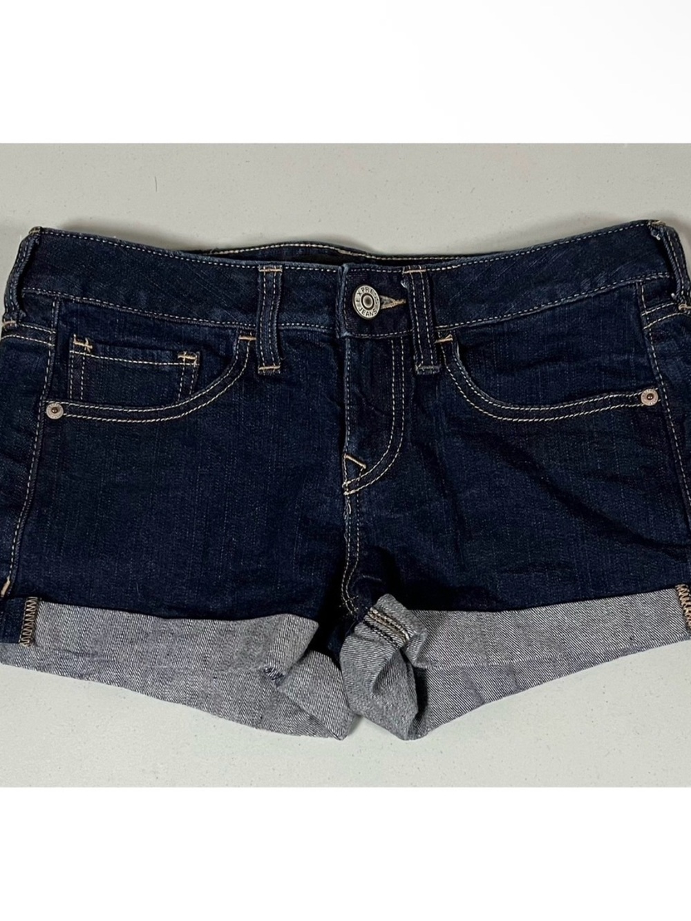 Express Dark Blue Cuffed Jean Denim Shorts Bottoms Size 0 💙 #shorts #casual #y2k